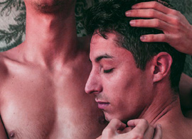 Pourquoi le poppers est populaire dans la communauté gay ?